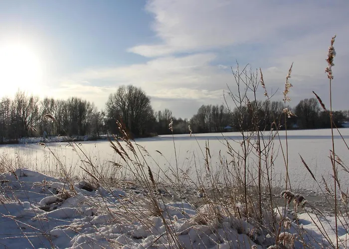 5 Personen Mit Sauna, Kanu Und Herrlichem Seeblick In